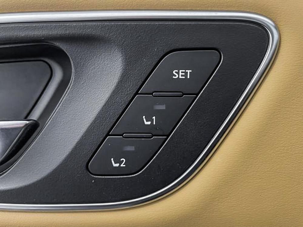 Nissan Rogue Platine 2021 d&rsquo;occasion à vendre - 16