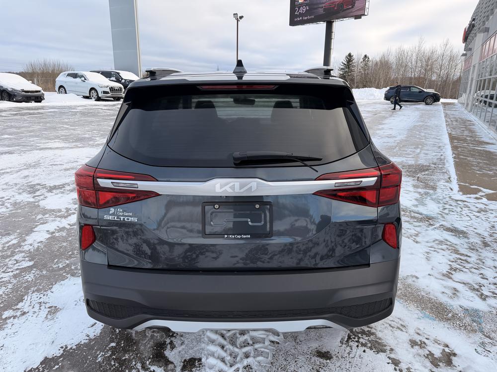 Kia Seltos LX FWD 2023 d&rsquo;occasion à vendre - 7
