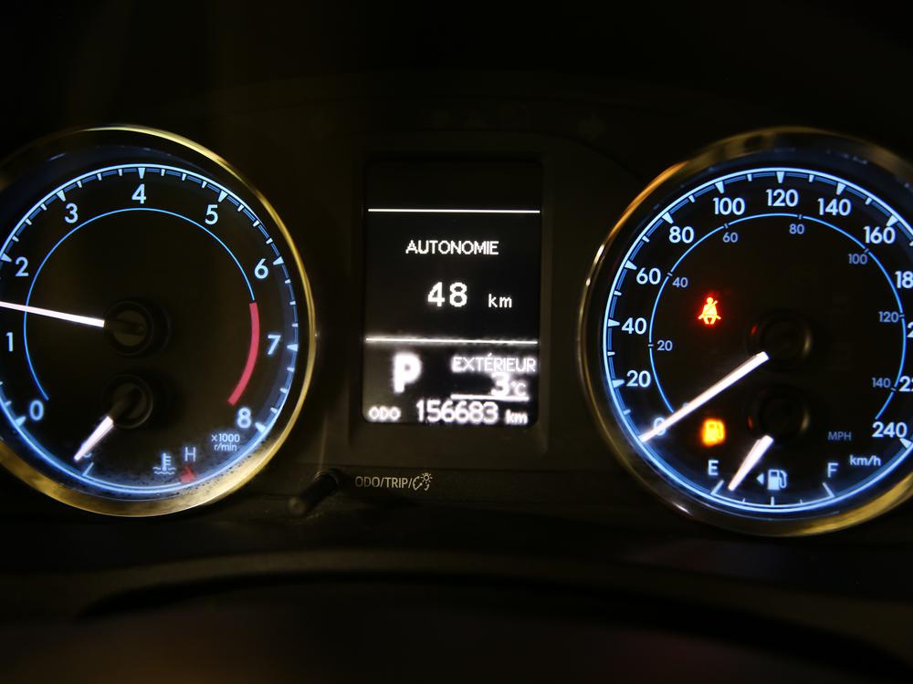 Toyota Corolla LE 2019 d&rsquo;occasion à vendre - 23