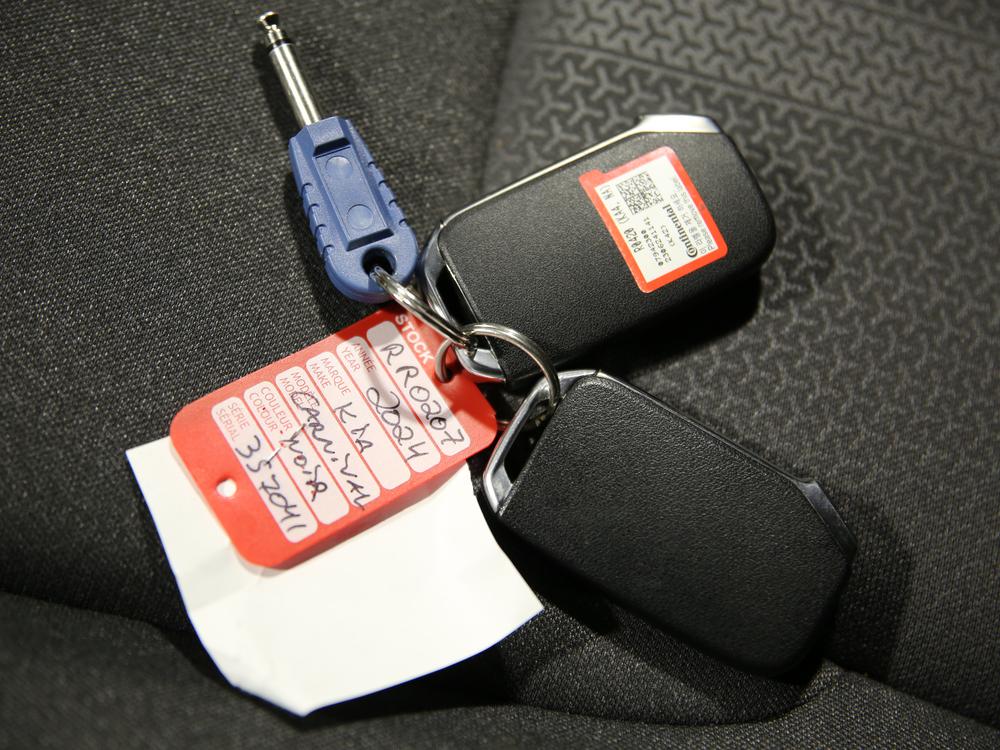 Kia Carnival LX+ 2024 d&rsquo;occasion à vendre - 35