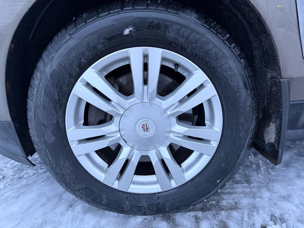 Cadillac SRX SRX FWD 2014 d&rsquo;occasion à vendre - 11