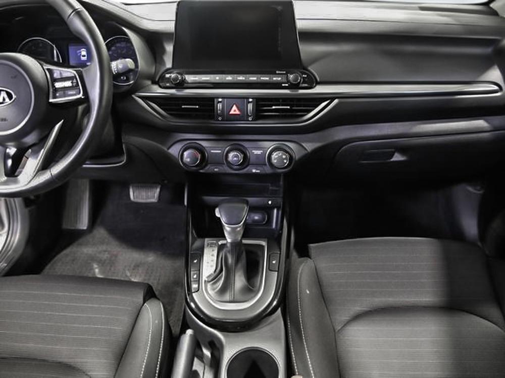 Kia Forte EX 2020 d&rsquo;occasion à vendre - 31