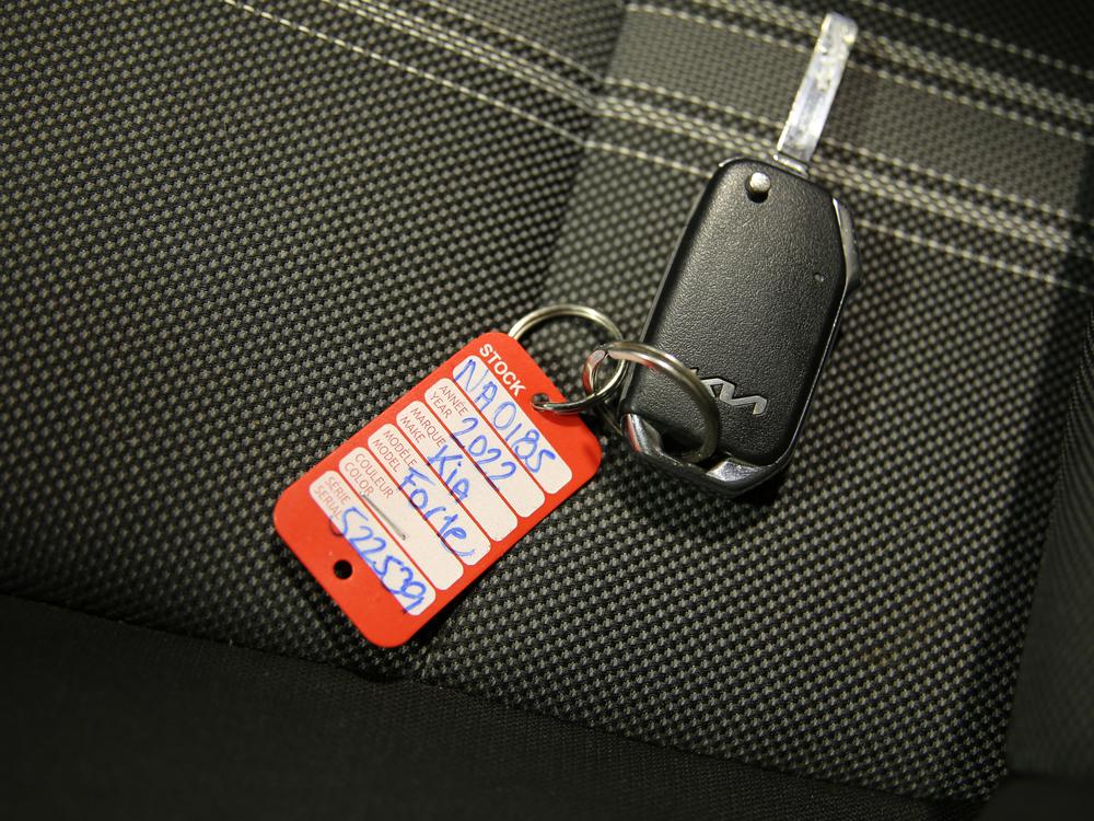 Kia Forte LX 2022 d&rsquo;occasion à vendre - 35