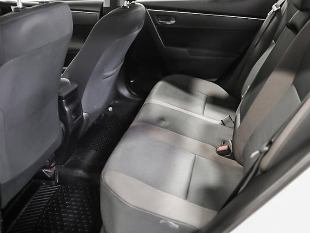 Toyota Corolla LE 2019 d&rsquo;occasion à vendre - 32