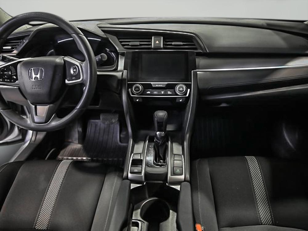 Honda Civic Sedan LX 2017 d&rsquo;occasion à vendre - 29