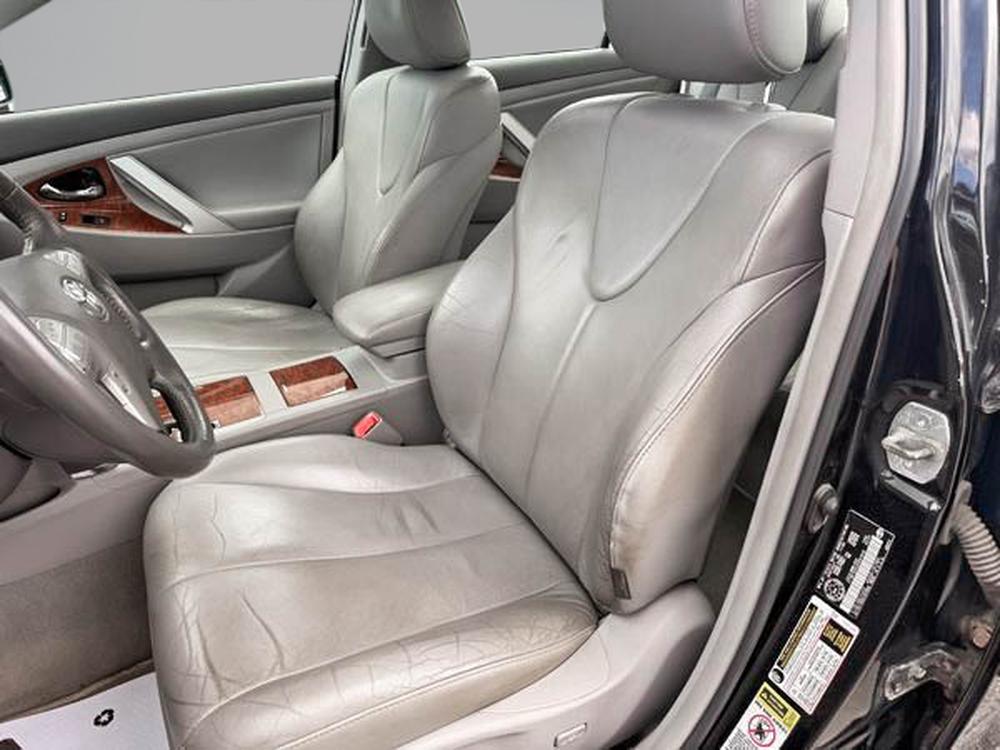 Toyota Camry XLE 2010 d&rsquo;occasion à vendre - 16