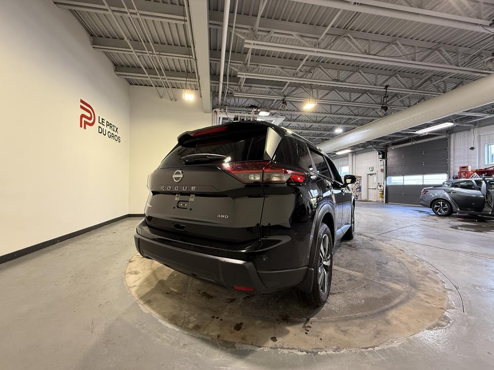 Nissan Rogue SV Premium 2025 d&rsquo;occasion à vendre - 3