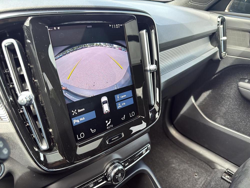 Volvo XC40 2022 Gris usage à vendre Volvo XC40 2022 Gris usage à vendre