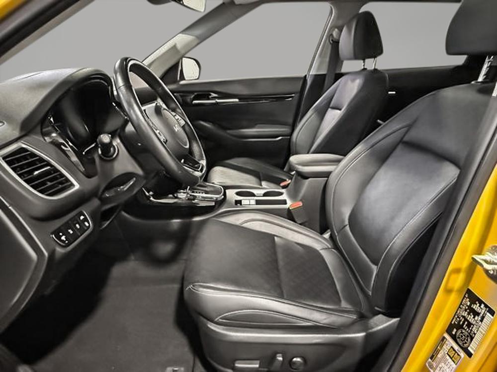 Kia Seltos sx turbo 2023 d&rsquo;occasion à vendre - 17