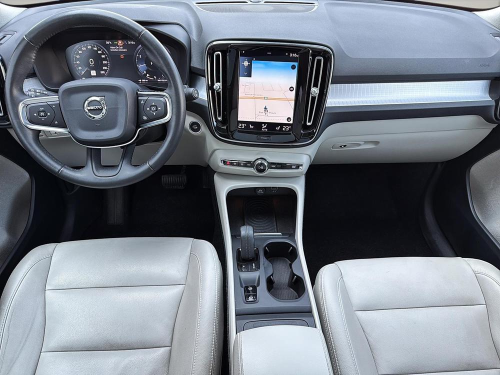 Volvo XC40 MOMENTUM AWD// PLUS PACKAGE 2019 d&rsquo;occasion à vendre - 17