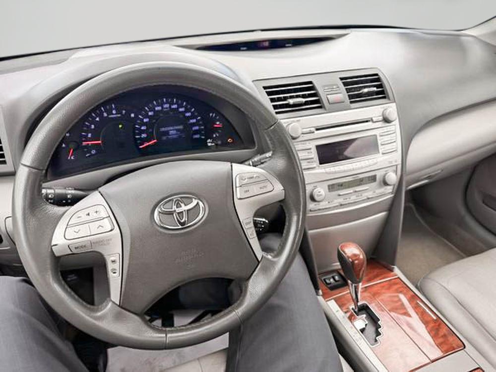 Toyota Camry XLE 2010 d&rsquo;occasion à vendre - 28