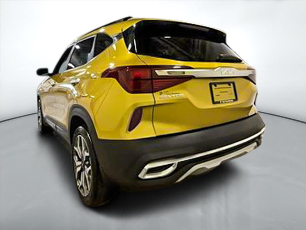 Kia Seltos sx turbo 2023 d&rsquo;occasion à vendre - 6