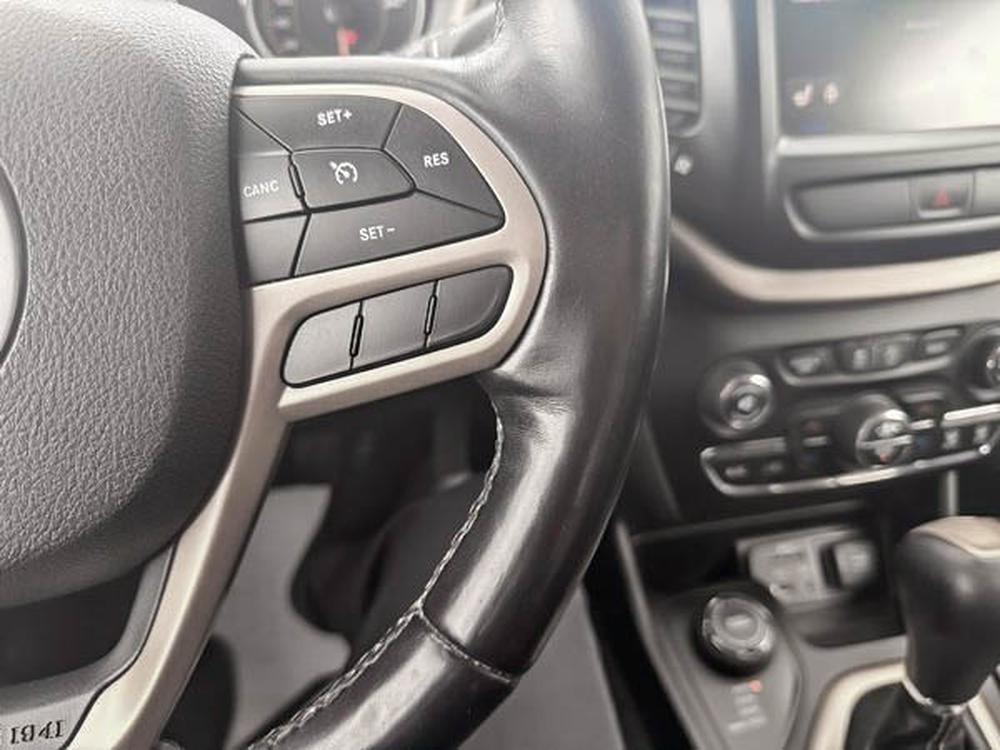Jeep Cherokee LIMITED AWD 3.2L 2017 d&rsquo;occasion à vendre - 23
