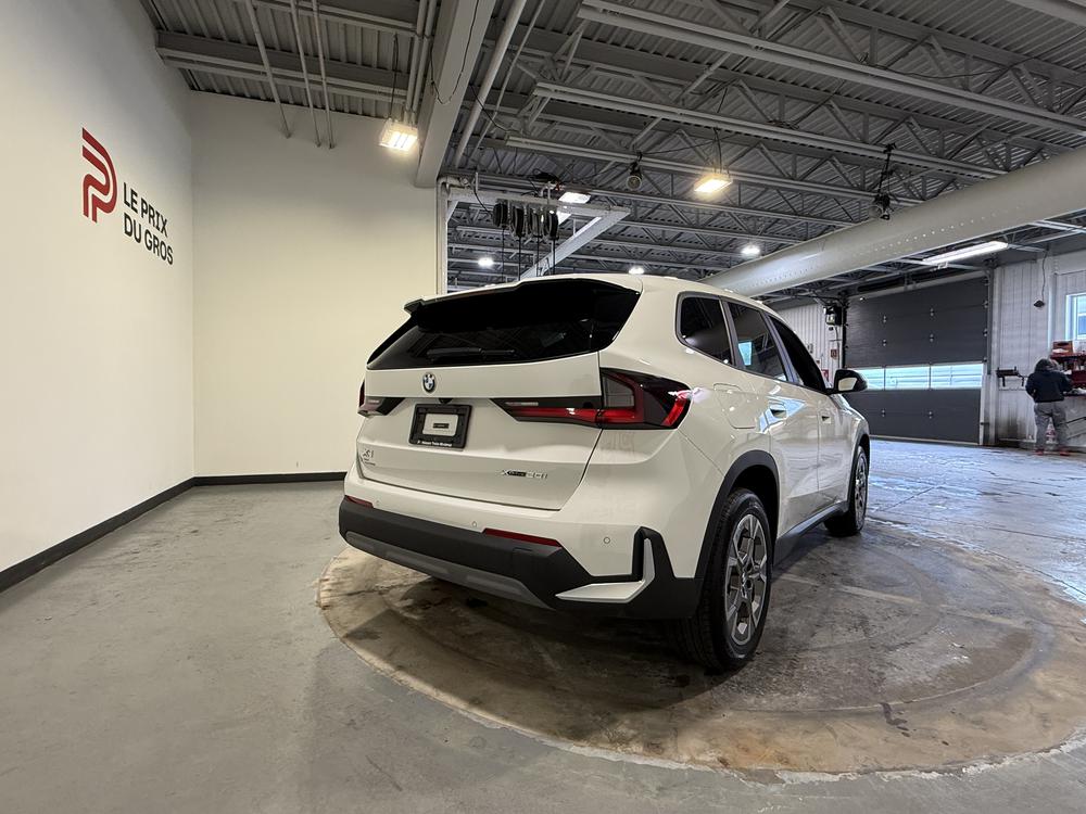 BMW X1 XDrive28i 2023 d&rsquo;occasion à vendre - 3