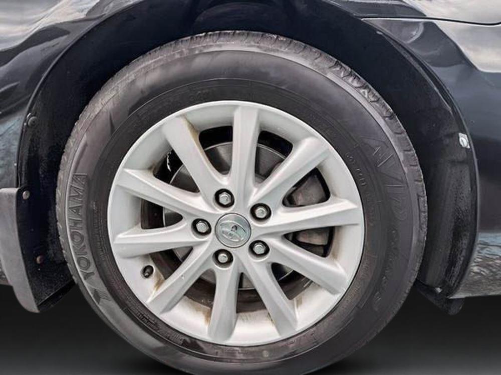 Toyota Camry XLE 2010 d&rsquo;occasion à vendre - 11