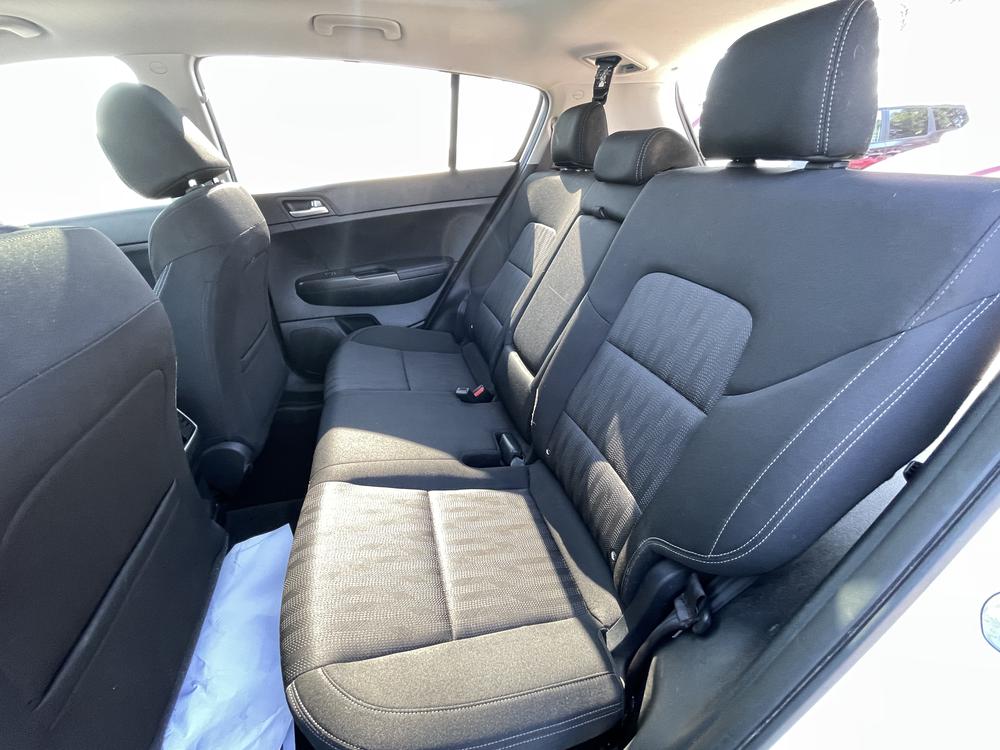 Kia Sportage EX 2022 d&rsquo;occasion à vendre - 16