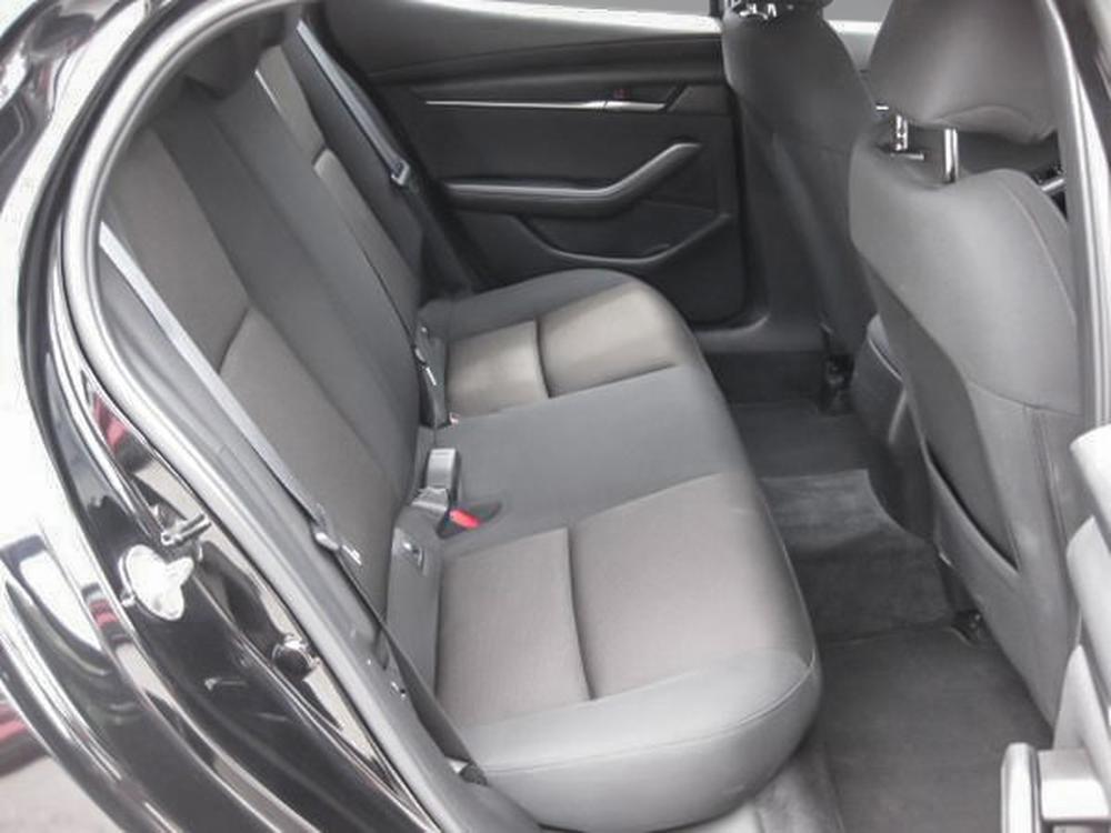 Mazda Mazda3 Sport GX 2023 d&rsquo;occasion à vendre - 26