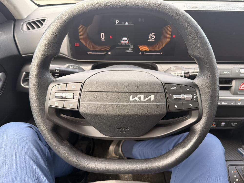 Kia K4 2025 Gris usage à vendre Kia K4 2025 Gris usage à vendre