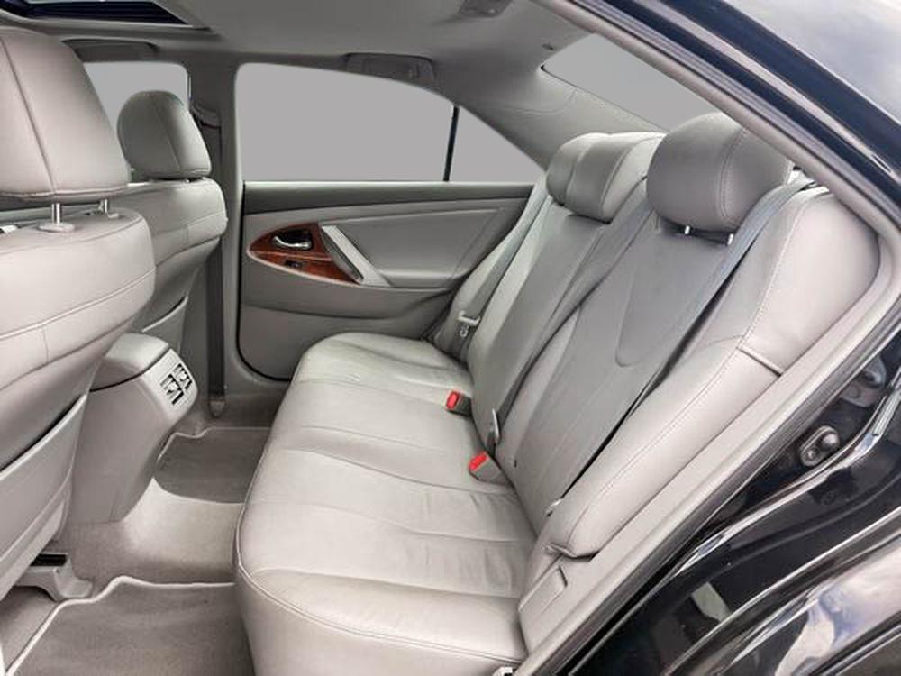 Toyota Camry XLE 2010 d&rsquo;occasion à vendre - 30