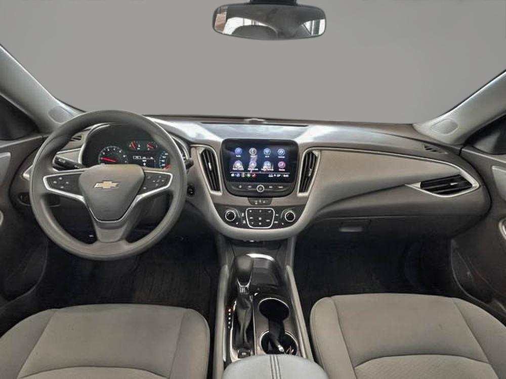 Chevrolet Malibu LT 2022 — photo 7