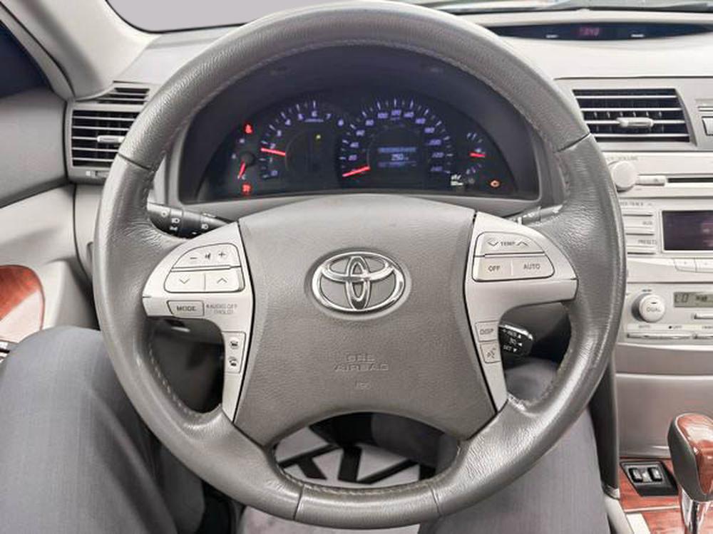 Toyota Camry XLE 2010 d&rsquo;occasion à vendre - 19
