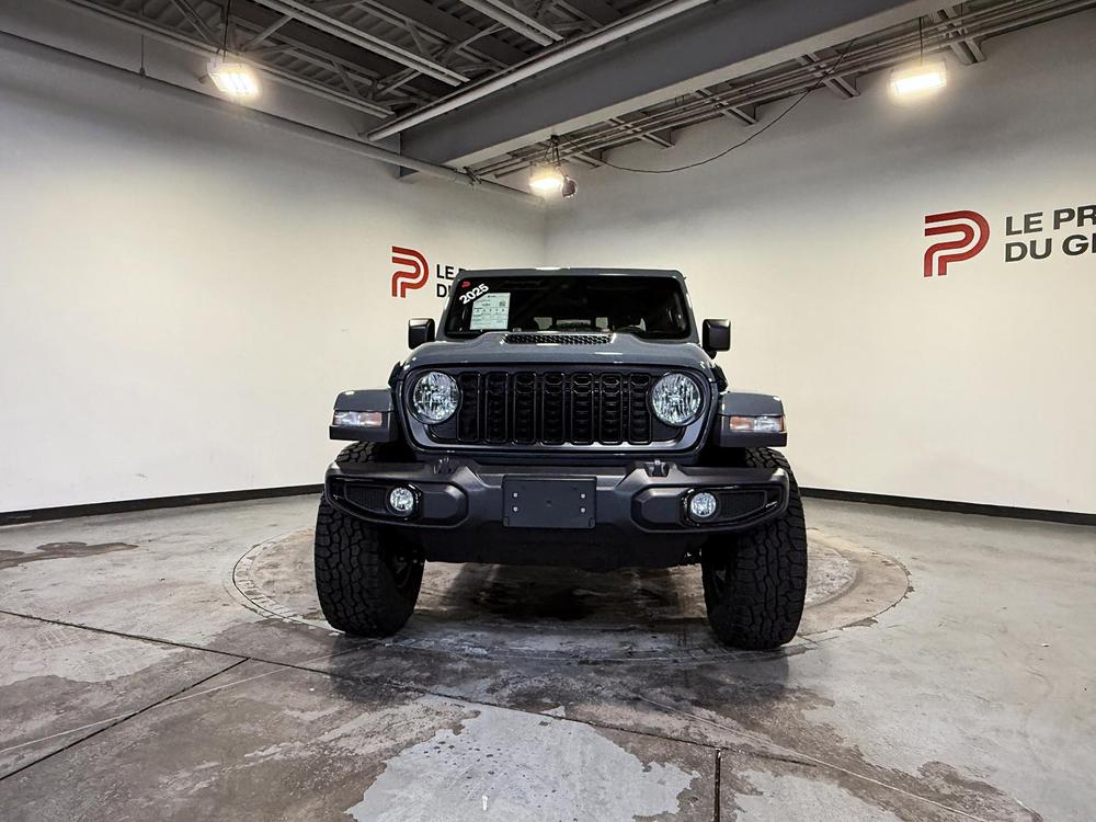 Jeep Gladiator SPORT S // 4X4 // 8000$ EN MODIFICATIONS 2025 d&rsquo;occasion à vendre - 2