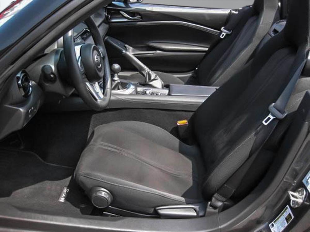 Mazda MX-5 GS-P 2025 d&rsquo;occasion à vendre - 19