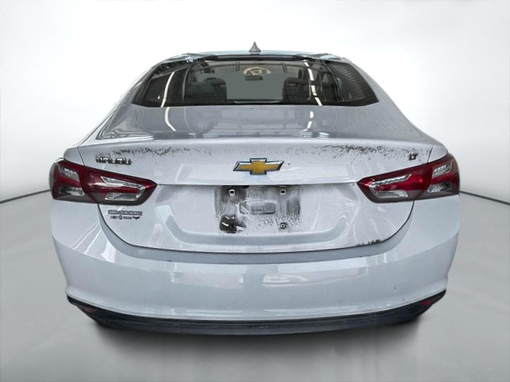 Chevrolet Malibu LT 2022 — photo 4