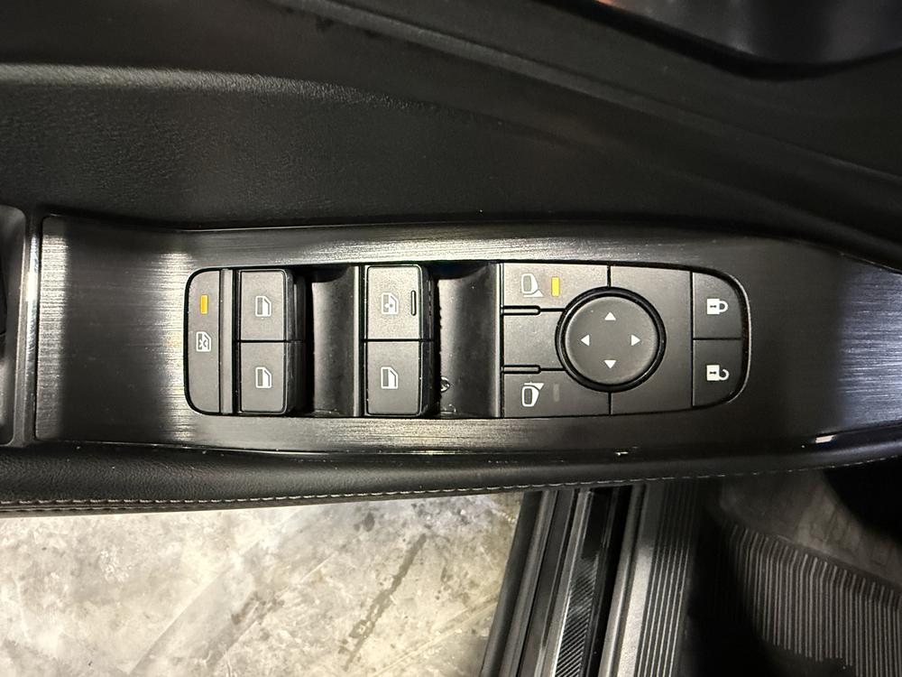 Nissan Rogue SV Premium 2025 d&rsquo;occasion à vendre - 16