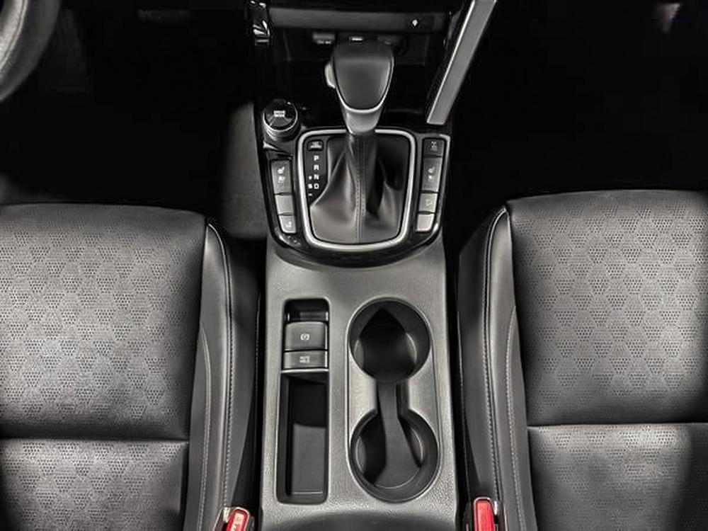 Kia Seltos sx turbo 2023 d&rsquo;occasion à vendre - 29