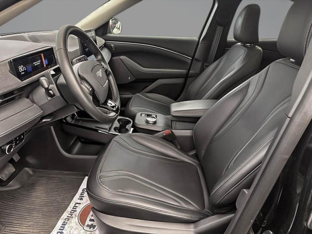 Ford Mustang Mach-E Premium AWD 2024 d&rsquo;occasion à vendre - 16