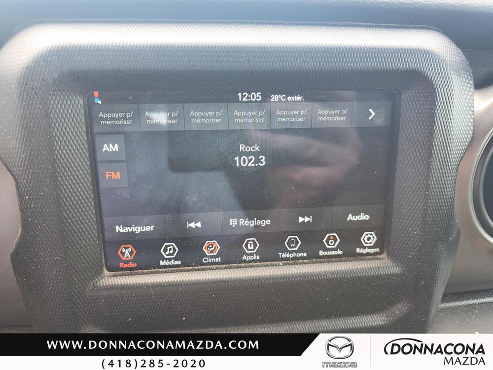 Jeep Wrangler SPORT 2023 d&rsquo;occasion à vendre - 21