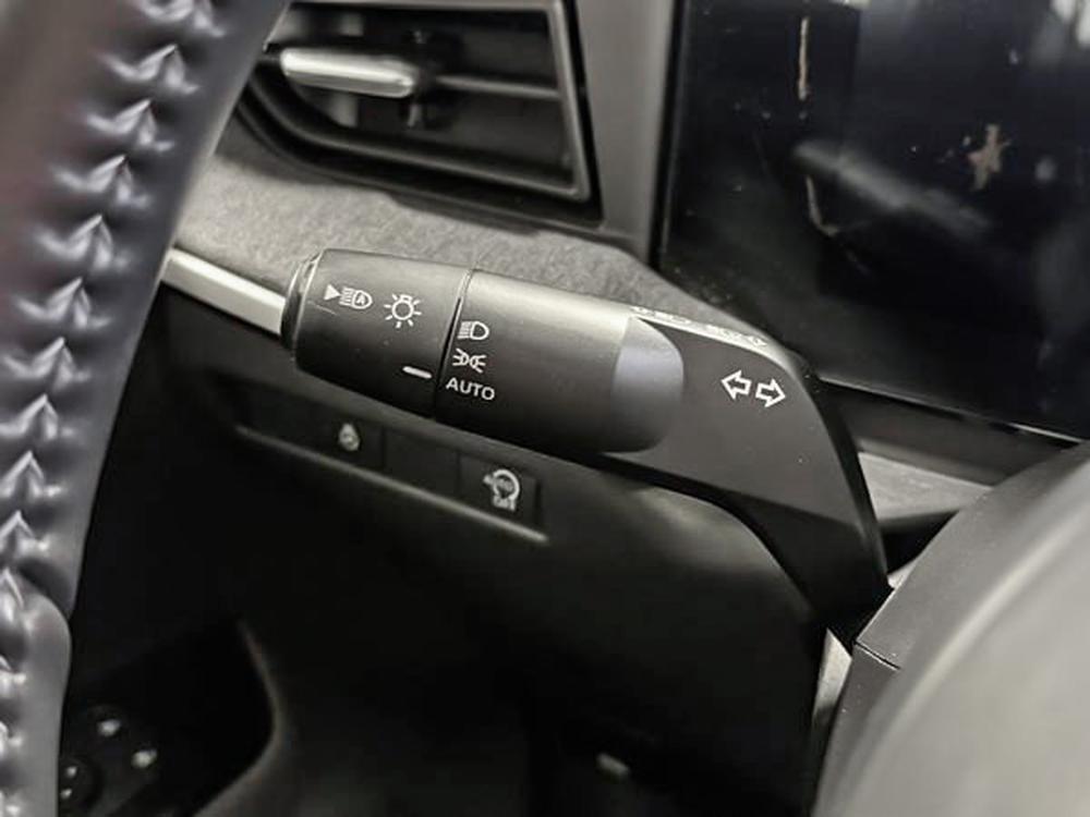 Nissan Kicks SV 2025 d&rsquo;occasion à vendre - 22
