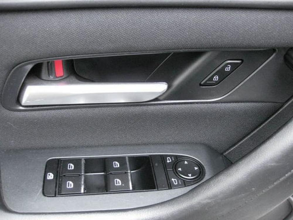 Mazda CX-90 hybride rechargeable 2024 Blanc usage à vendre Mazda CX-90 hybride rechargeable 2024 Blanc usage à vendre