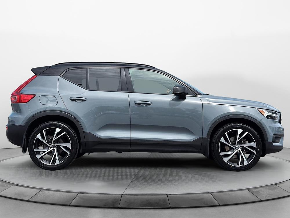 Volvo XC40 2022 Gris usage à vendre Volvo XC40 2022 Gris usage à vendre
