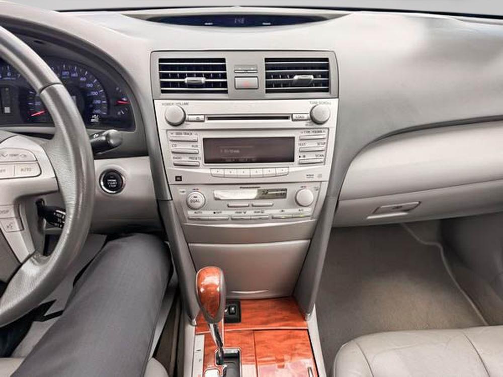 Toyota Camry XLE 2010 d&rsquo;occasion à vendre - 27