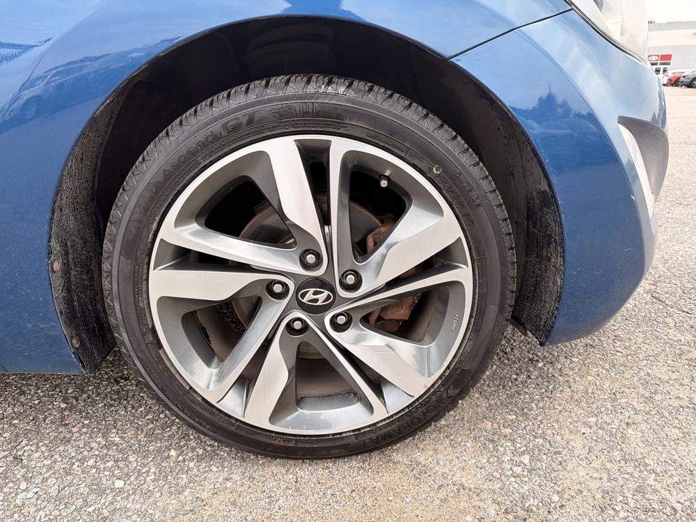 Hyundai Elantra GLS 2015 d&rsquo;occasion à vendre - 12