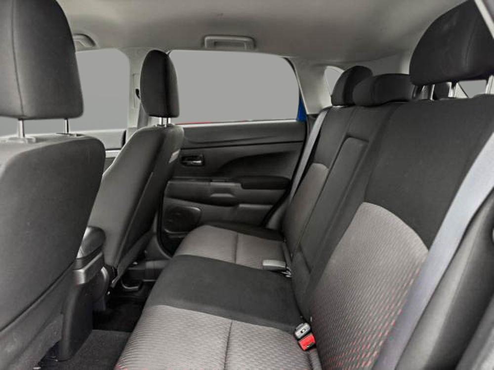 Mitsubishi RVR SE 2018 d&rsquo;occasion à vendre - 9