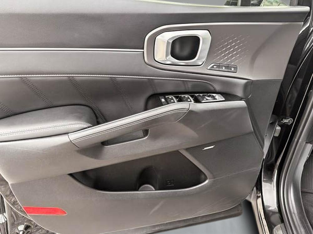 Kia Sorento hybride rechargeable SX AWD 2025 d&rsquo;occasion à vendre - 14