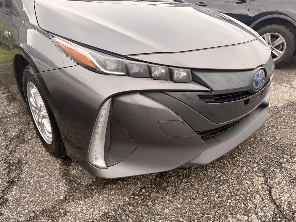 Toyota Prius Prime 2021 Gris usage à vendre Toyota Prius Prime 2021 Gris usage à vendre