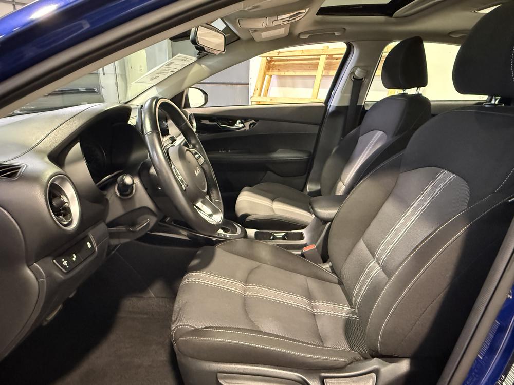 Kia Forte EX 2024 d&rsquo;occasion à vendre - 16