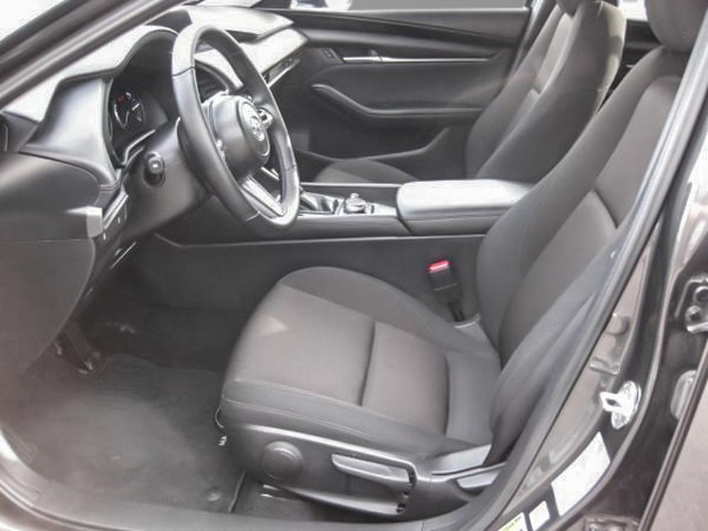 Mazda Mazda3 GS 2023 d&rsquo;occasion à vendre - 12