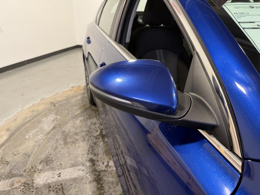 Kia Forte EX 2024 d&rsquo;occasion à vendre - 11