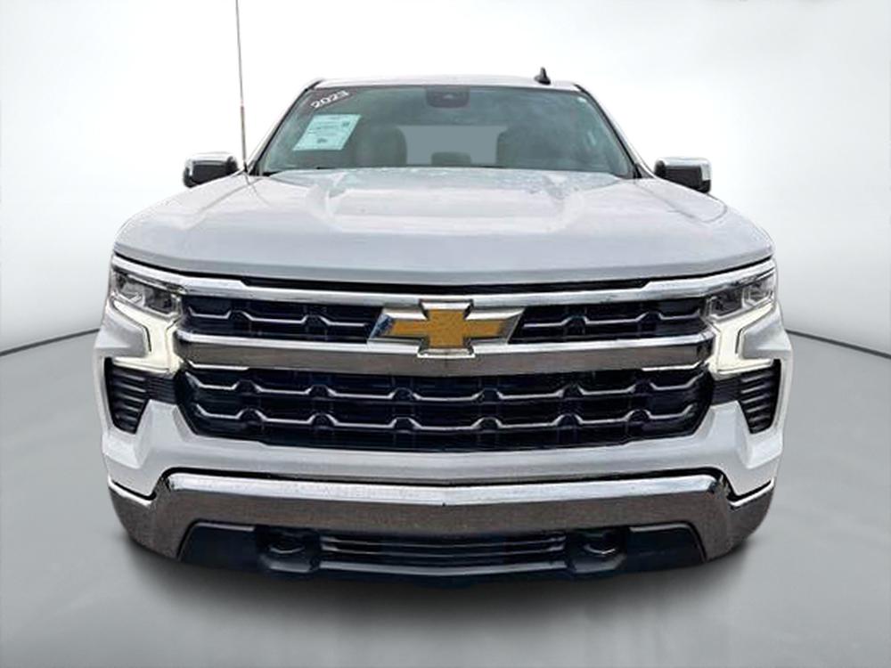 Chevrolet Silverado 1500 LT 2.7L 2023 d&rsquo;occasion à vendre - 3