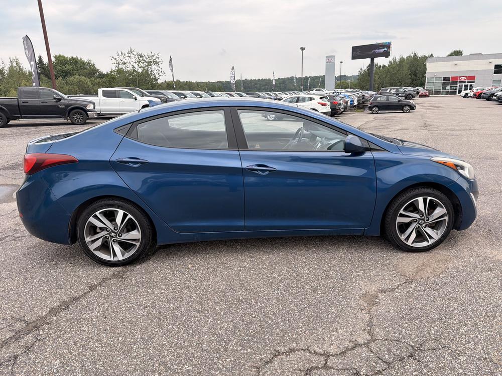 Hyundai Elantra GLS 2015 d&rsquo;occasion à vendre - 9