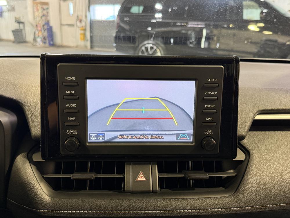 Toyota RAV4 LE HYBRIDE 2019 d&rsquo;occasion à vendre - 26