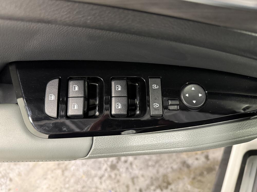 Kia Sportage X-LINE LIMITED 2023 d&rsquo;occasion à vendre - 16