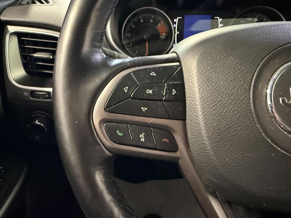 Jeep Cherokee SPORT 2021 d&rsquo;occasion à vendre - 18