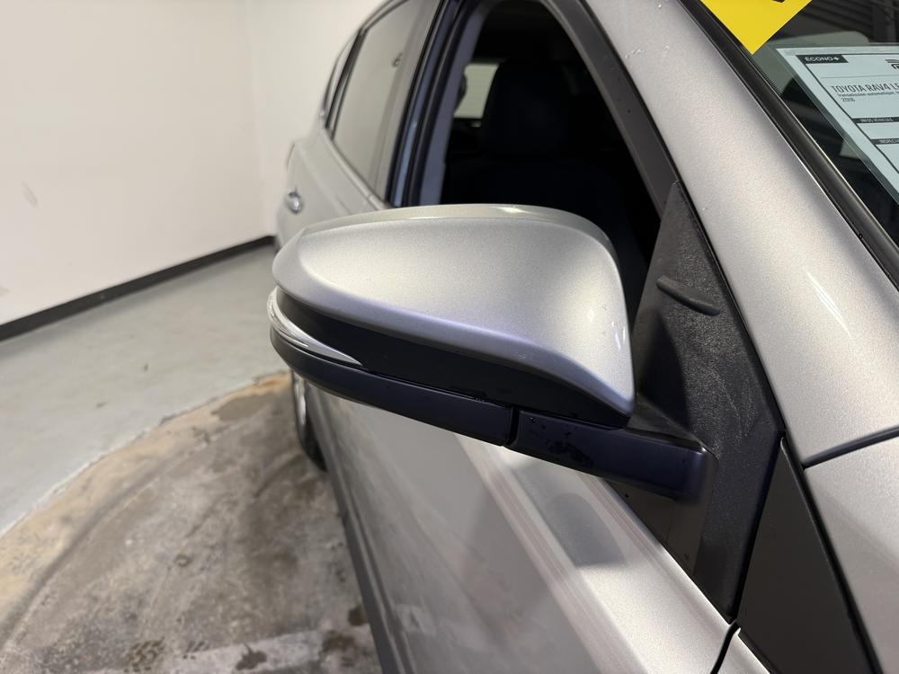 Toyota RAV4 LE 2018 d&rsquo;occasion à vendre - 11