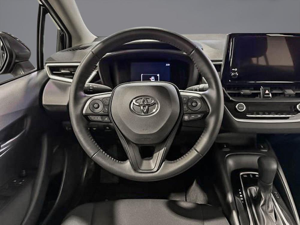 Toyota Corolla Hybrid LE 2025 d&rsquo;occasion à vendre - 18
